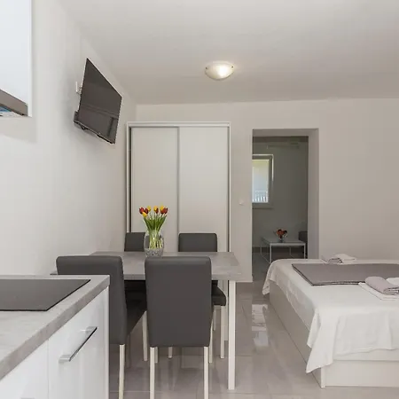 Apartments M&A Makarska Exterior photo