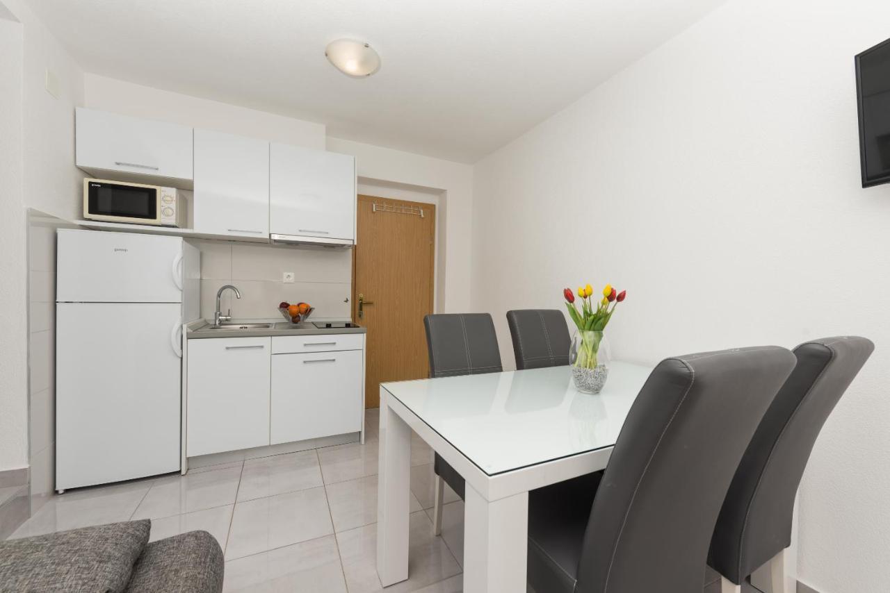 M&a Apartment *