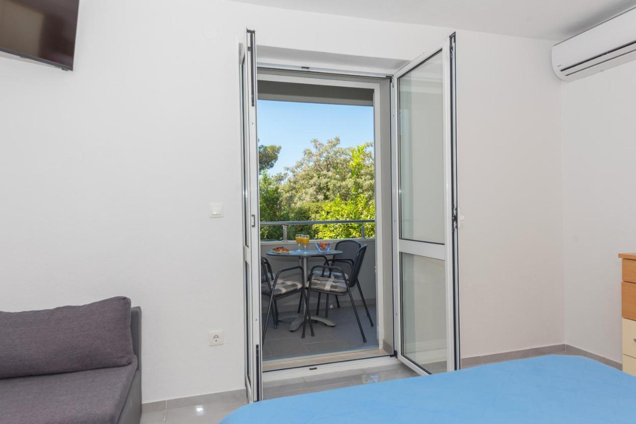 Apartment M&a