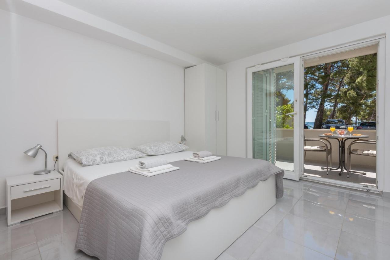 M&a * Makarska