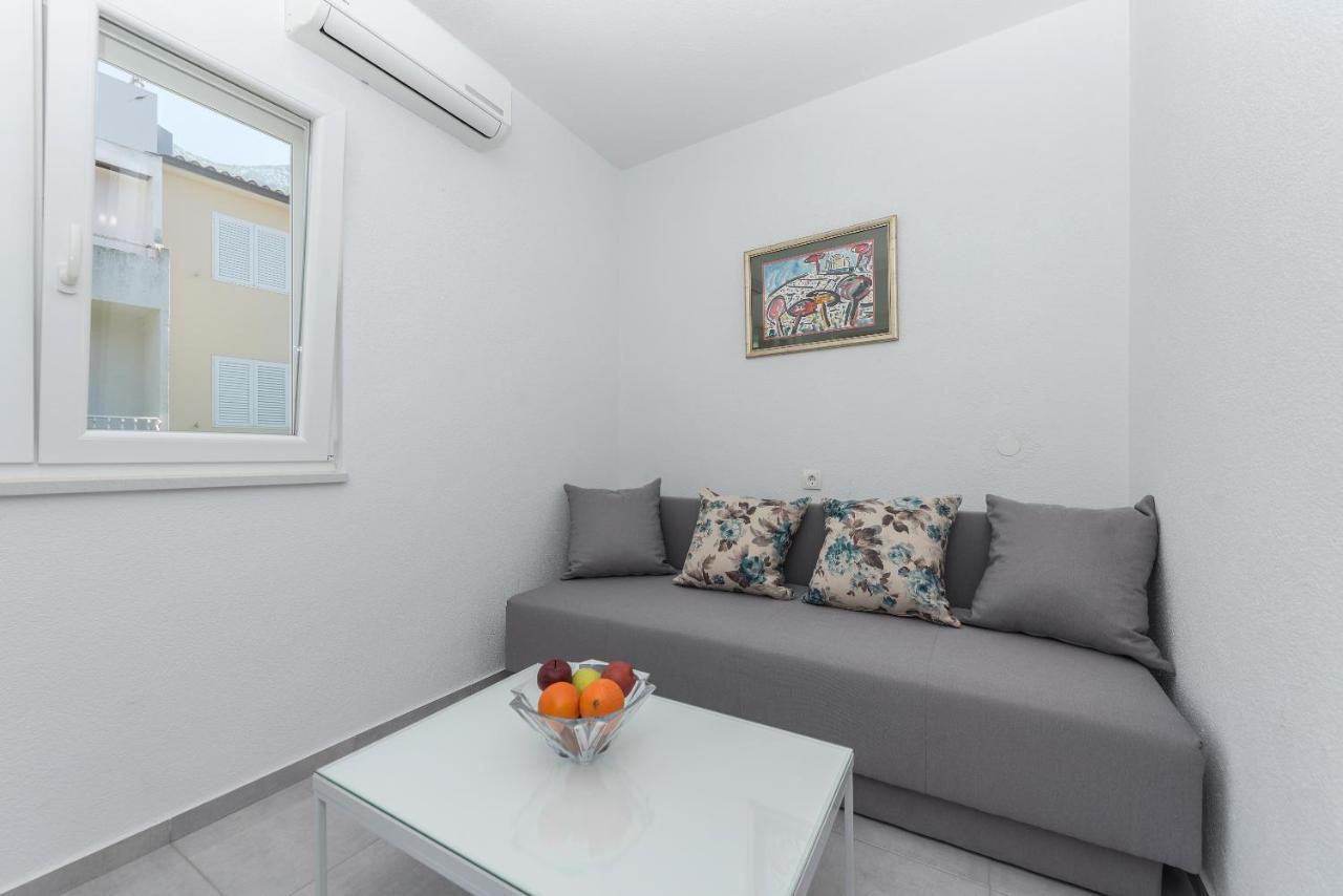 M&a Apartment *